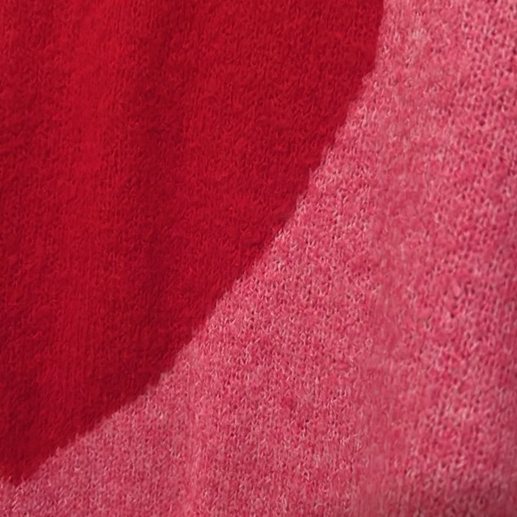 Cupcakes and Cashmere Heart Sweater - Picture 2 of 3